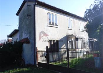 House of Character for Sale in San Donà di Piave