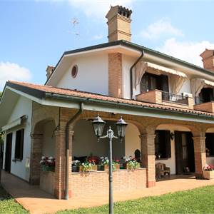 Villa for Sale in San Stino di Livenza