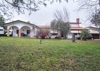 Villa for Sale in Concordia Sagittaria