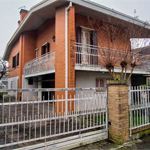 Villa for Sale in Eraclea