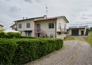 Town House for Sale in Musile di Piave